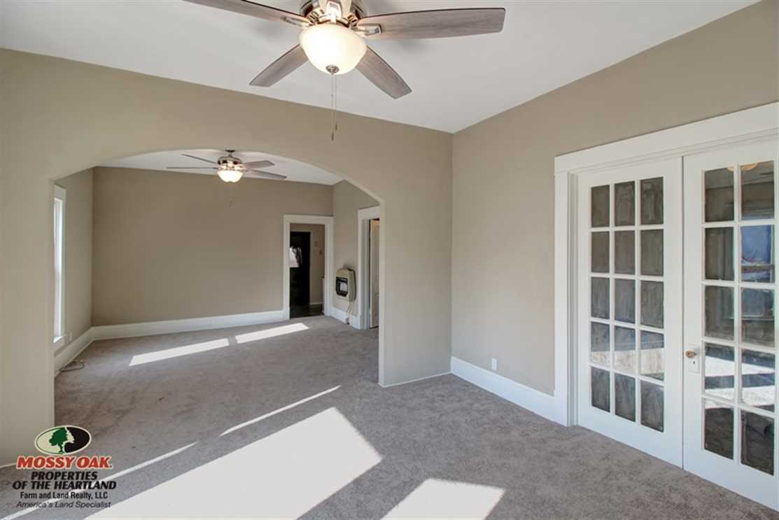 real estate available to buy