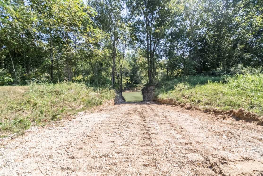 2.02 Acre River Lot For Sale in Butler County, Poplar Bluff, Missouri Real estate listing