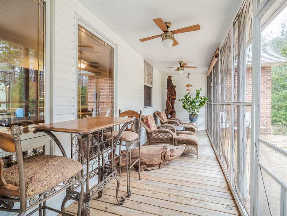 Residential and   property for sale on The Land Market