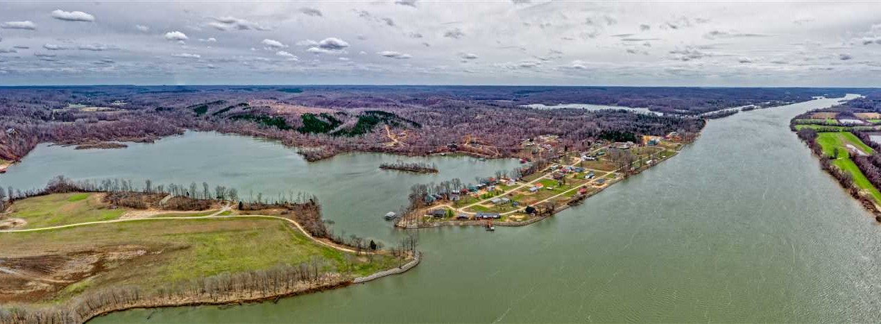 Beautiful Lake 14 acre waterfront lot with dock permit on Kentucky Lake in Perry County! Real estate listing