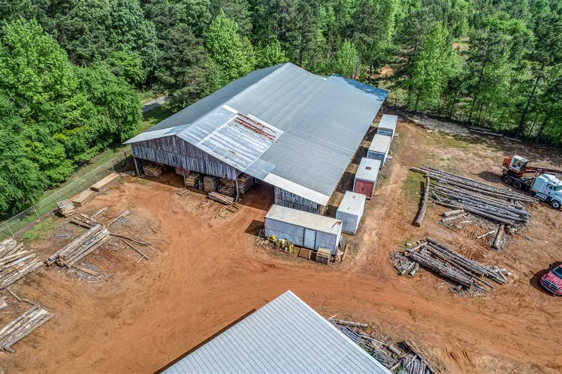 Property for sale at 215 Loop 343 W