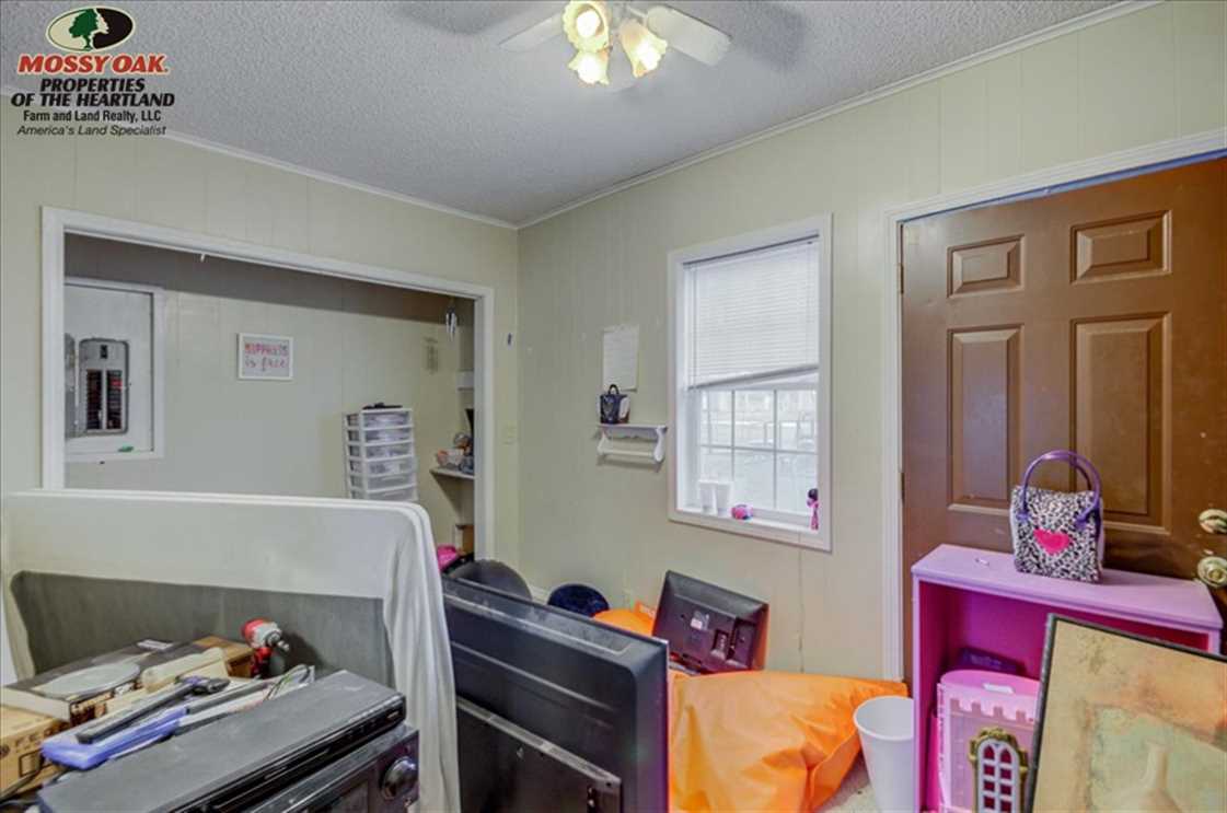 Land for sale at 607 E. 4th Ave.