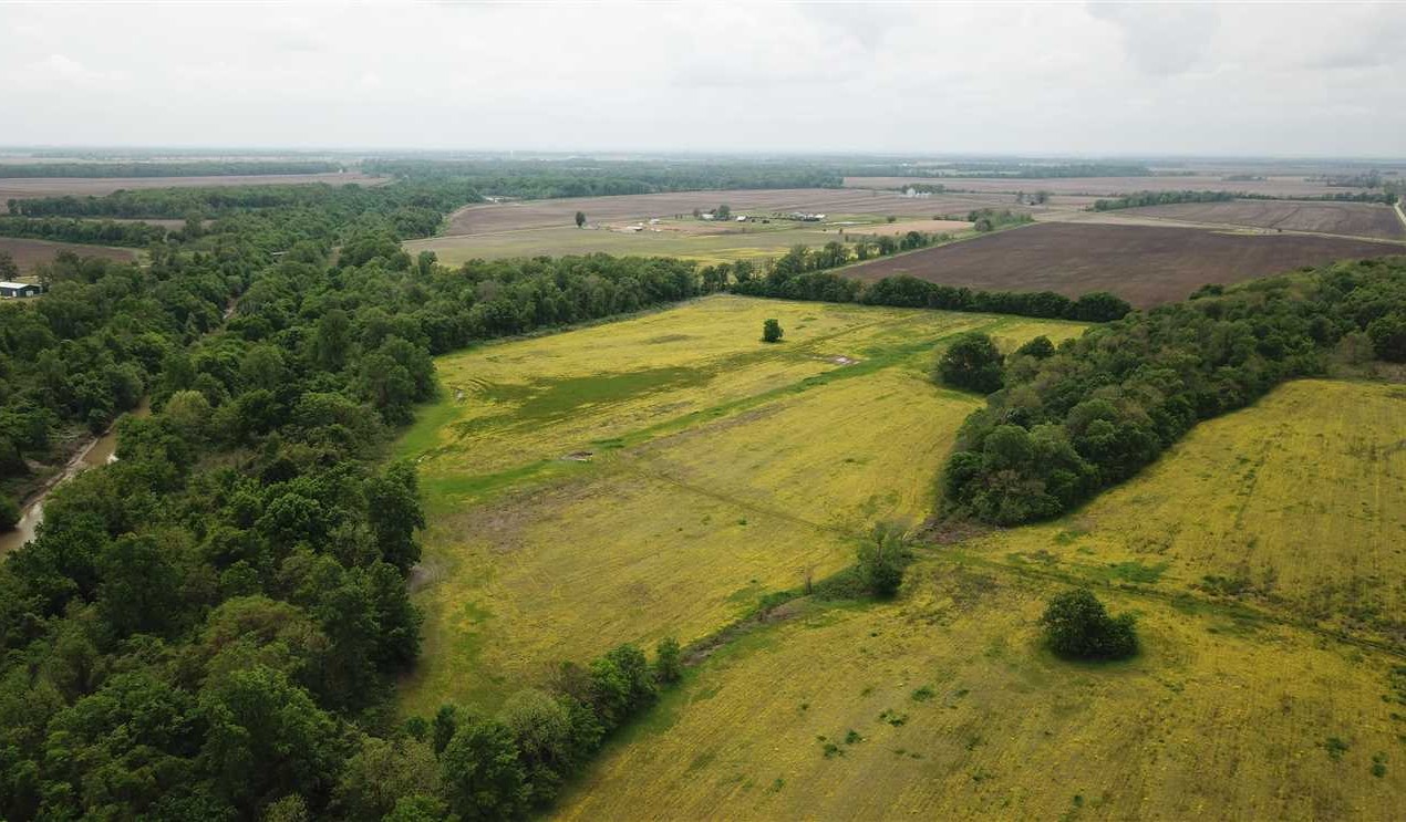 Crawfordsville land available for purchase