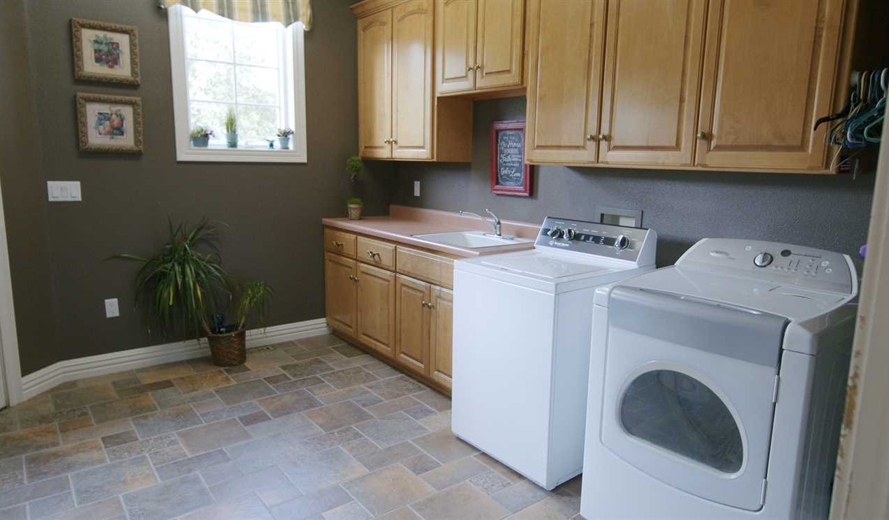 Residential and   property for sale on The Land Market