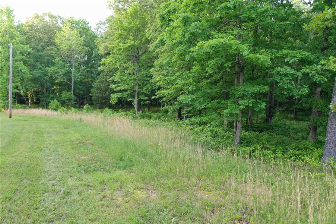 Houses and land for sale in Tennessee