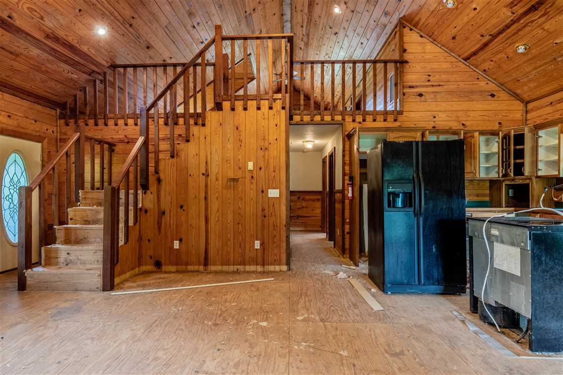 Property for sale at 48 Razor Ridge