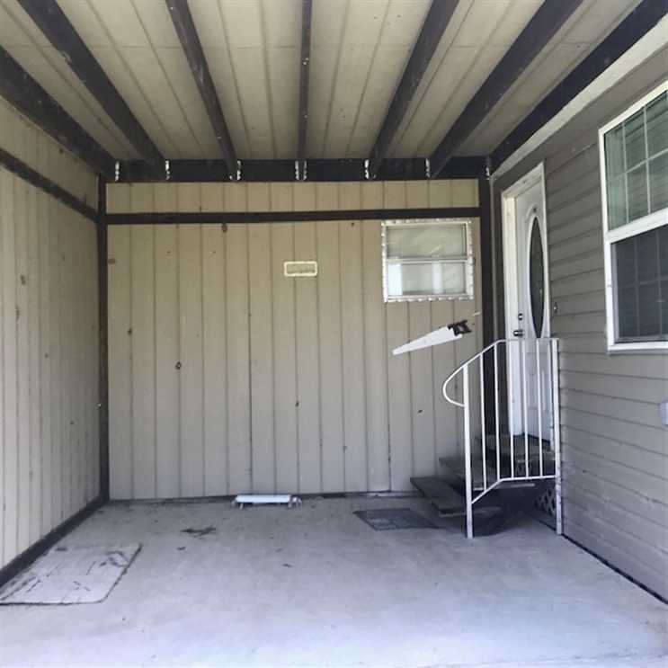 Property for sale at 129 Point Drive