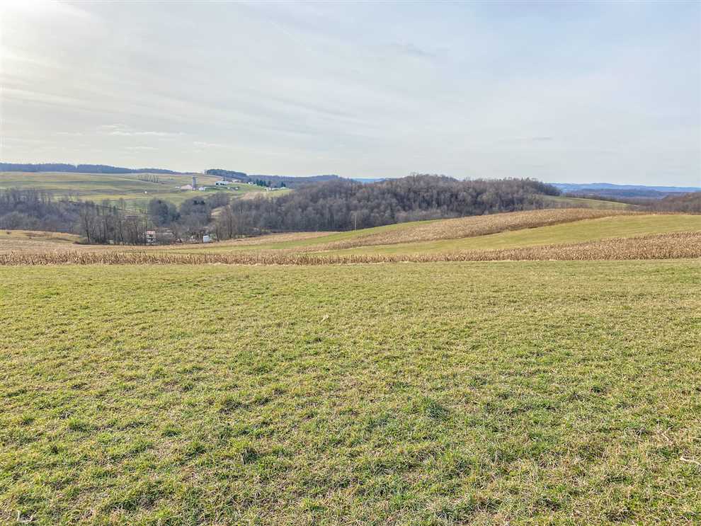 29 Acres of Residential land for sale in Smithton, westmoreland County, Pennsylvania