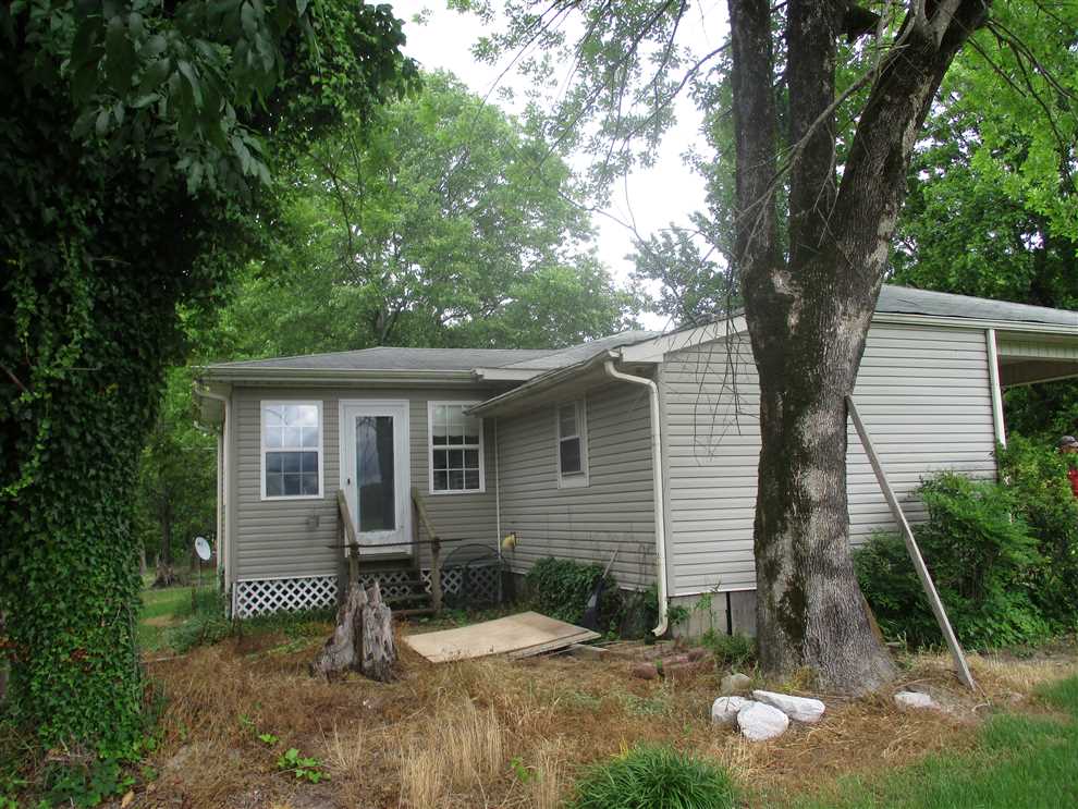 Farmland real estate available to buy