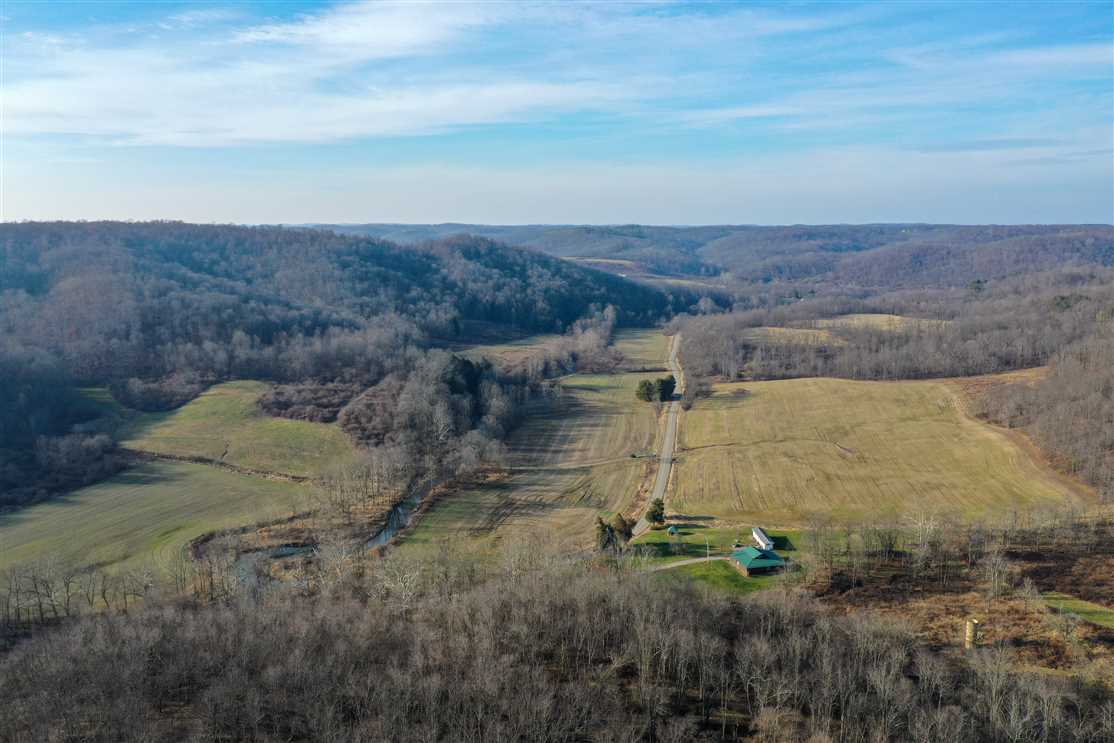 Houses and land for sale in Ohio