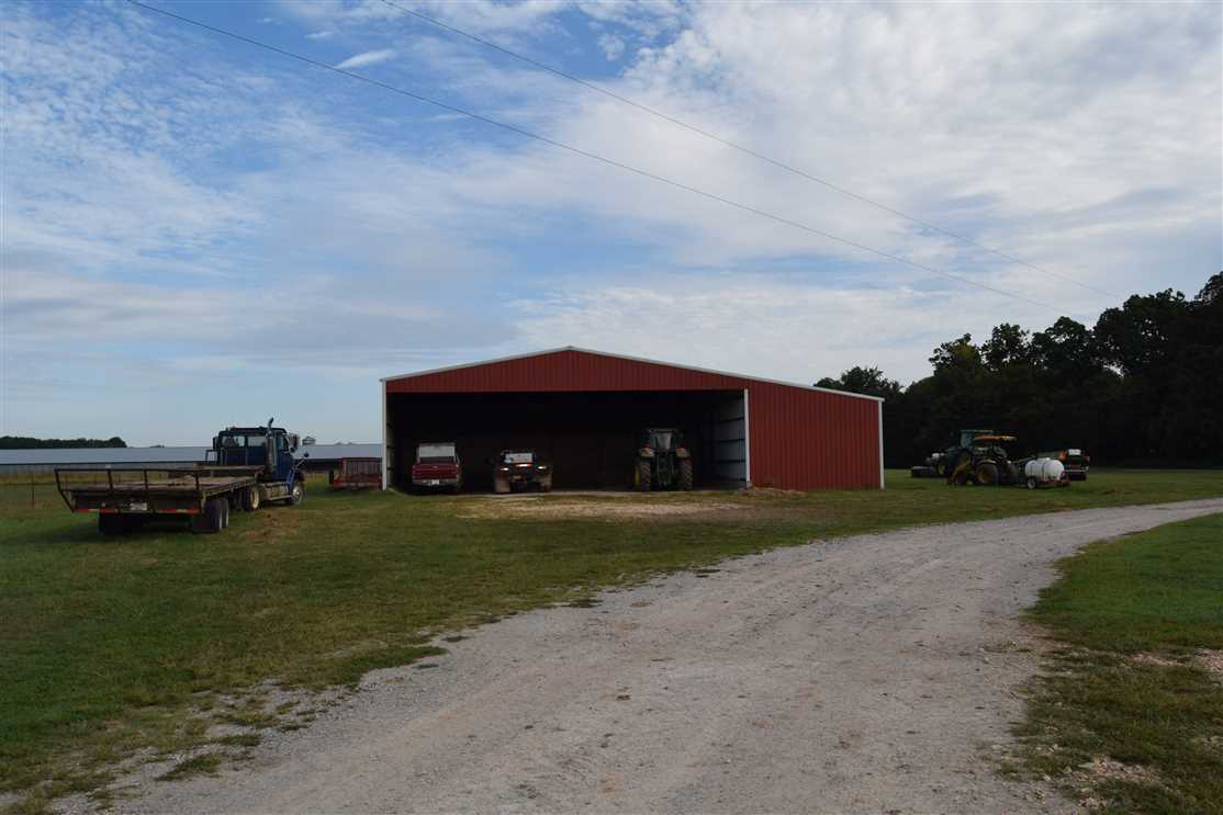Property for sale at 45667 S 690 rd