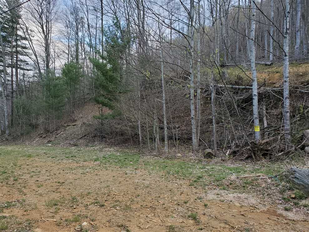 Houses and land for sale in North Carolina