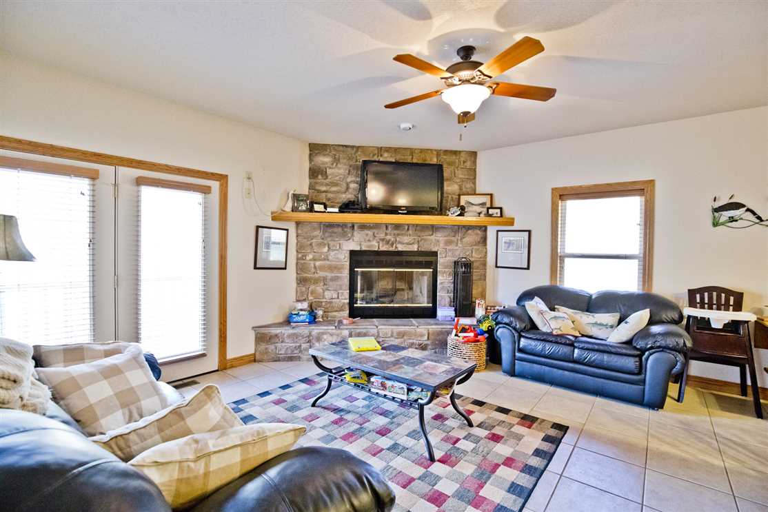 Residential and   property for sale on The Land Market
