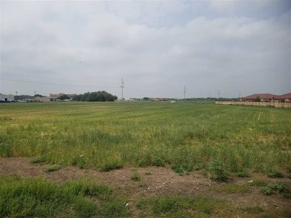 3.76 Acres of Land for sale in uvalde County, Texas