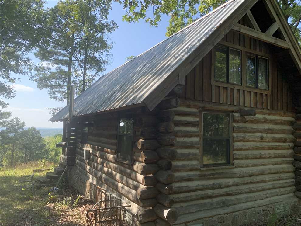 Houses and land for sale in Arkansas