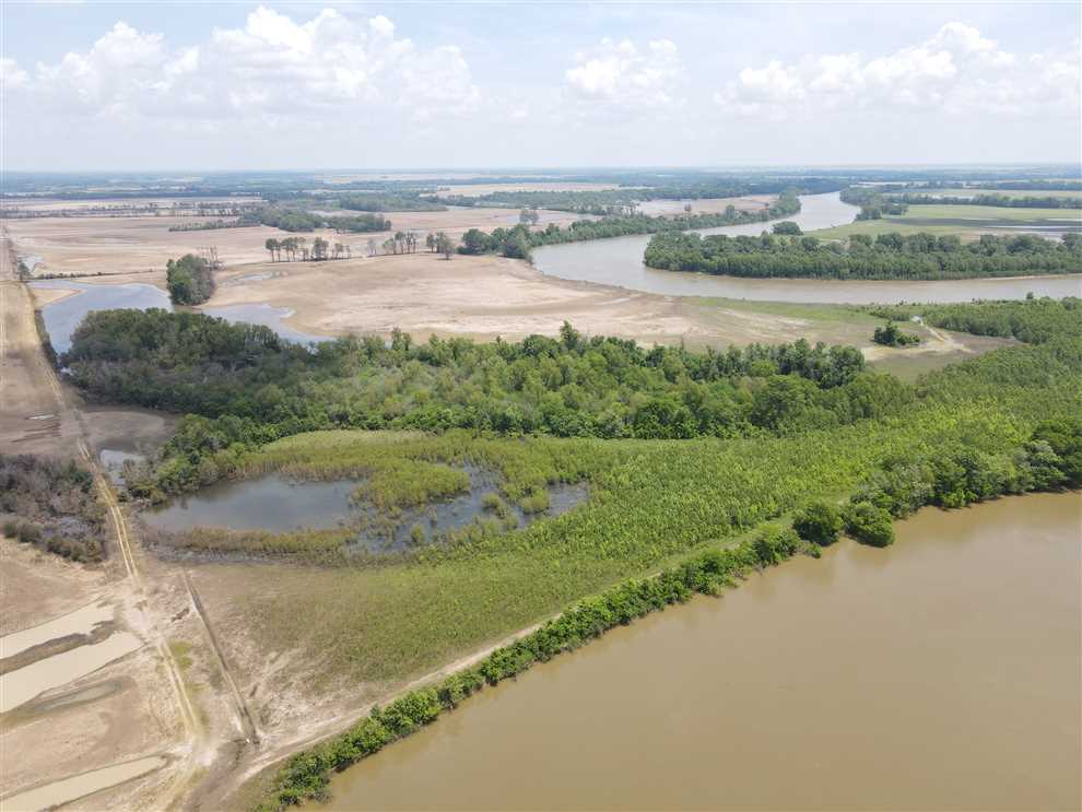 Houses and land for sale in Arkansas
