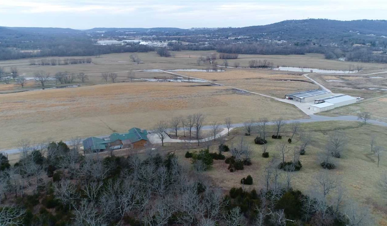 393.37 Acres of Land for Sale in washington County Arkansas