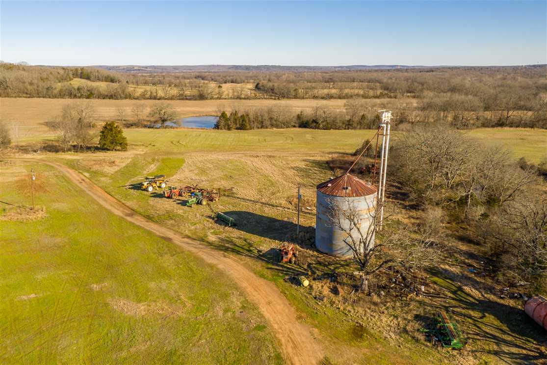 Houses and land for sale in Arkansas