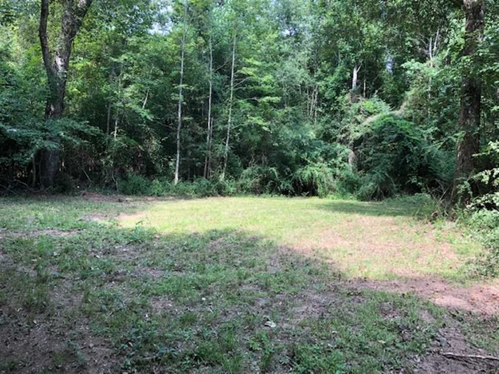 Houses and land for sale in Mississippi