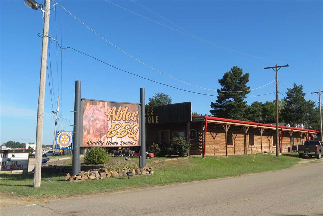 Turn-key Recently Renovated Commercial Restaurant Opportunity in "Antlers - The Deer Capital of the World", Pushmataha County, OK Real estate listing