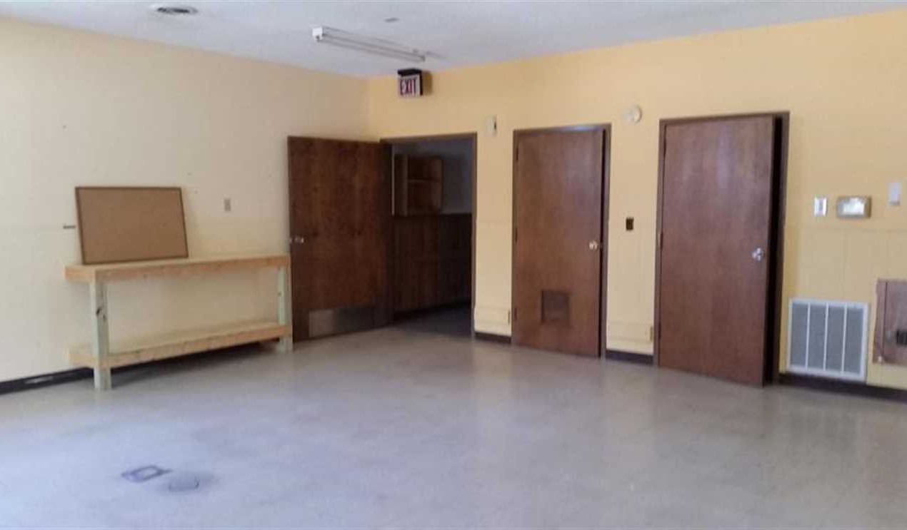 Commercial location near Harrison, Arkansas. Real estate listing