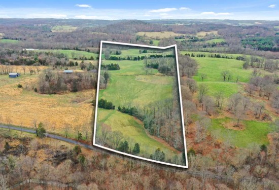 62 Acres of Land for Sale in clay County Tennessee