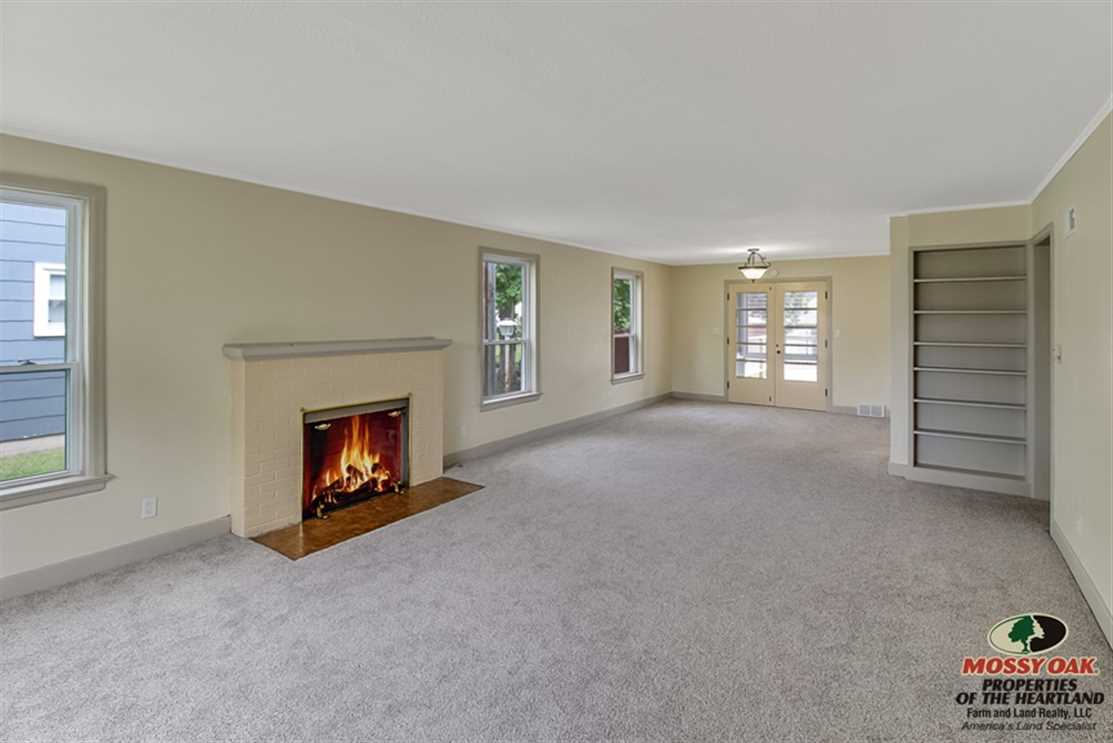 Property for sale at 1313 W. 3rd St.
