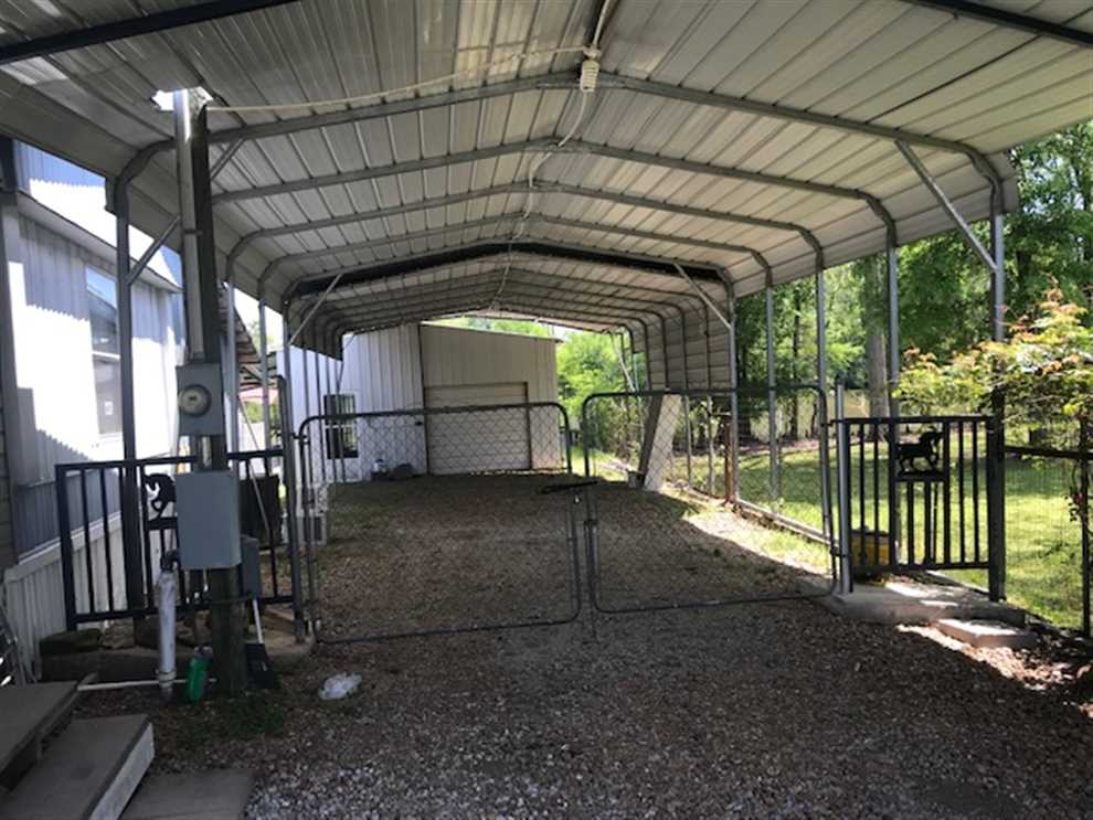 Houses and land for sale in Louisiana
