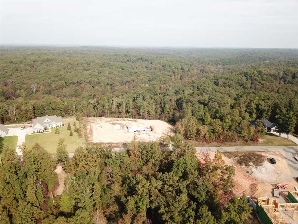 Houses and land for sale in Missouri