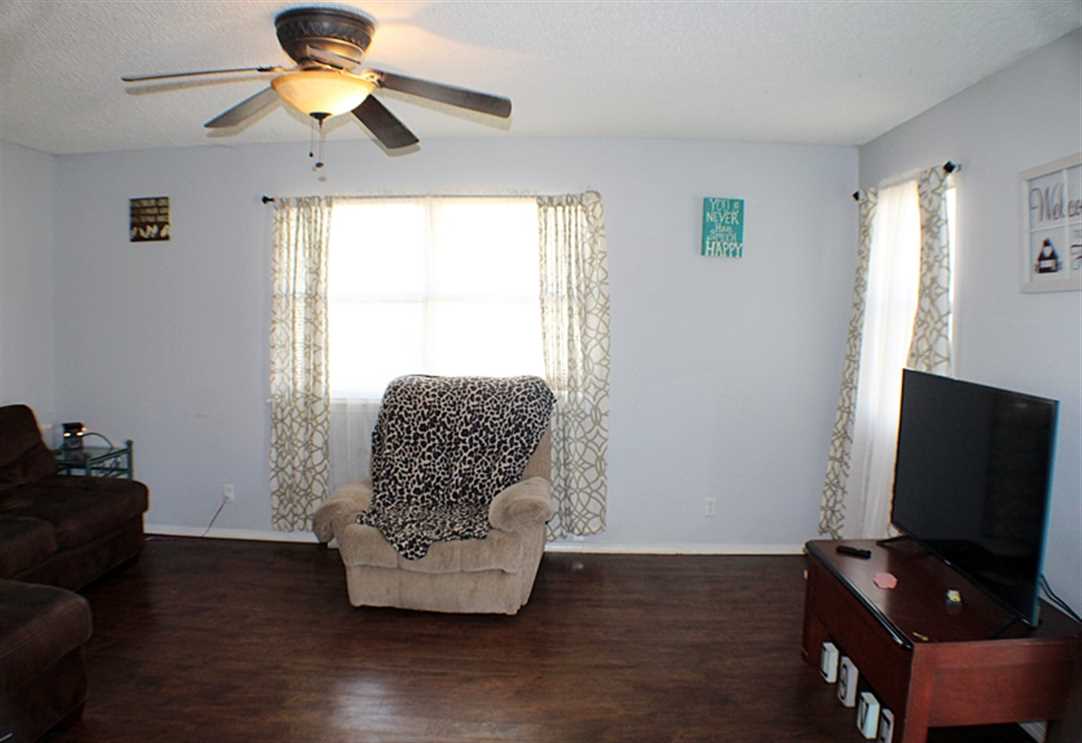 real estate available to buy