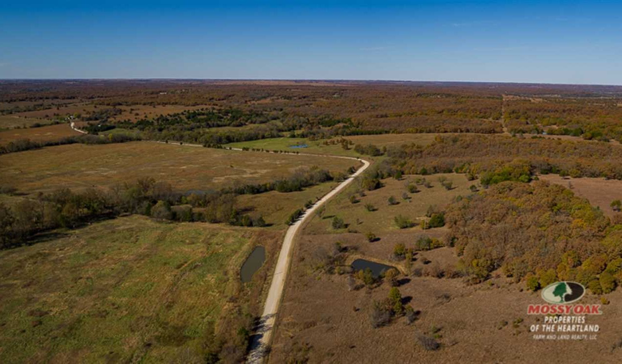 253.8 Acres of Land for Sale in chautauqua County Kansas