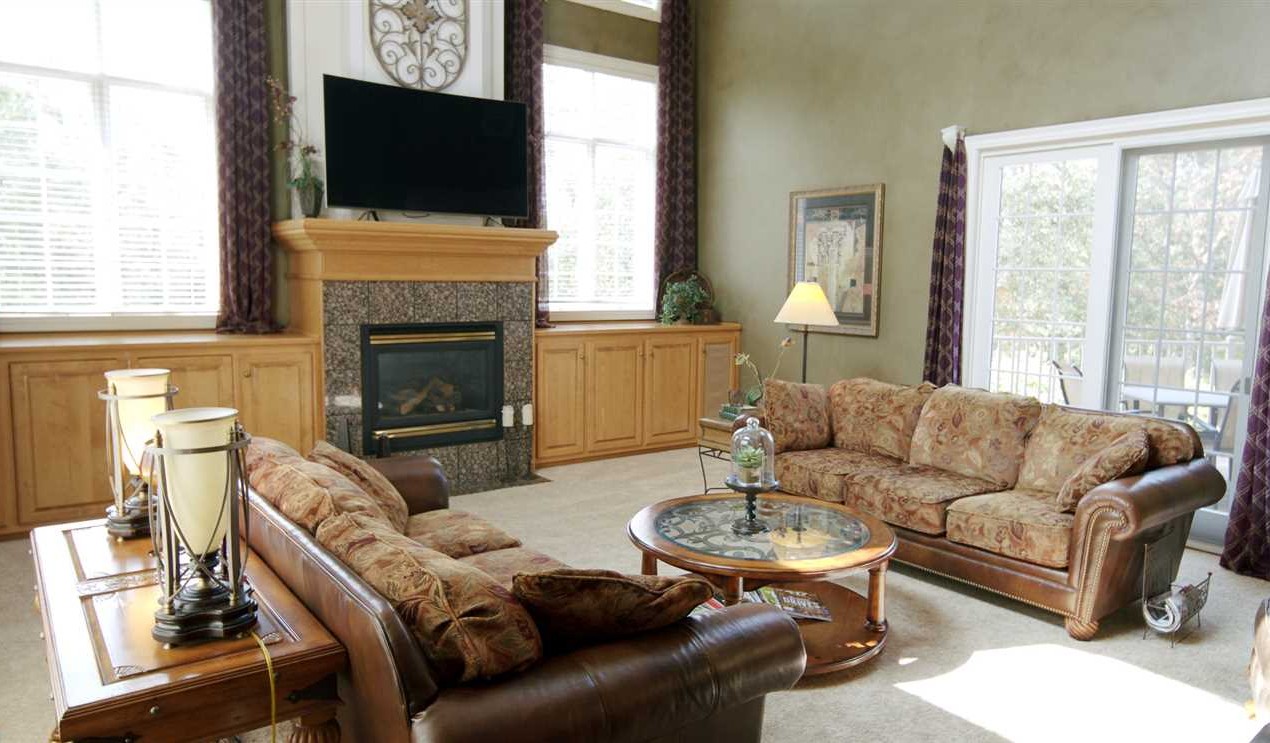 Beautiful Custom Home in Lebanon Mo Real estate listing