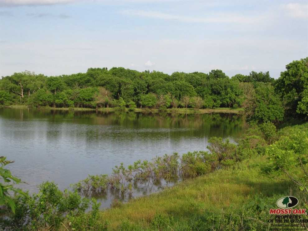 80 Acres of Residential land for sale in Havana, montgomery County, Kansas