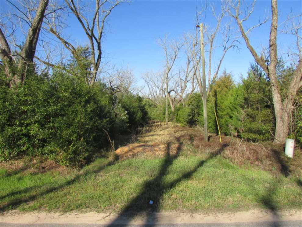 Land for sale at 604 Cordele Rd