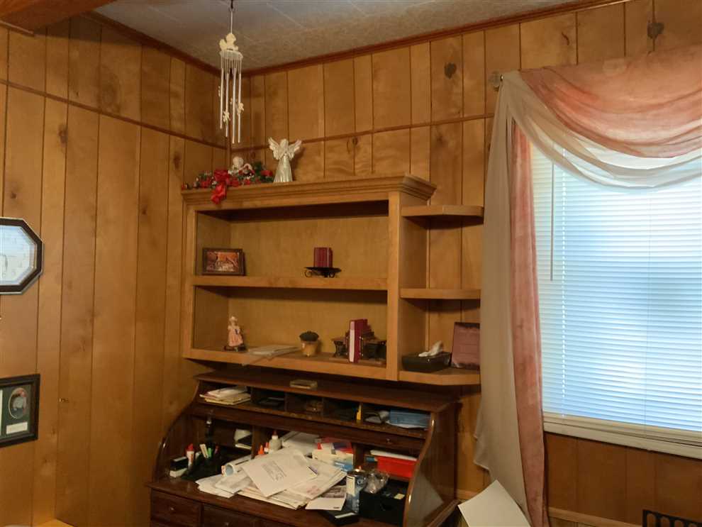 Houses and land for sale in Arkansas
