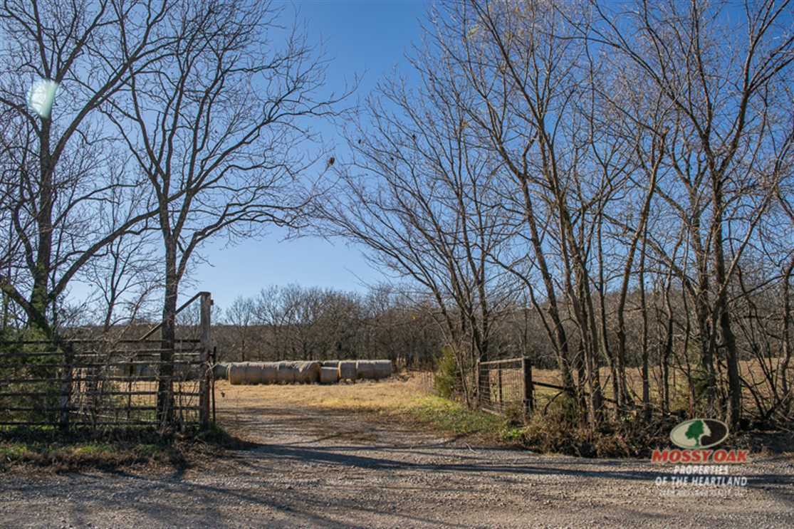Pawhuska land available for purchase