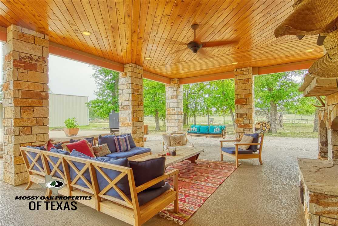 27.32 Acres of Land for sale in wilson County, Texas