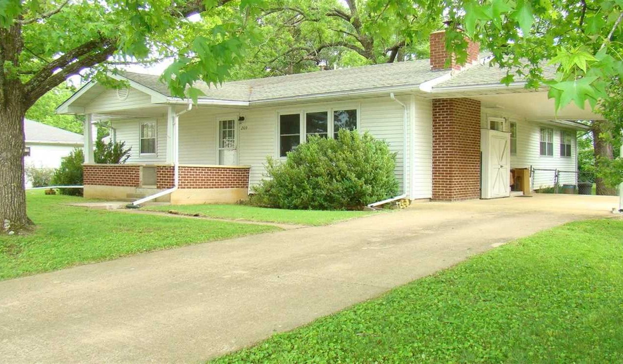 0.39 Acres of Land for Sale in howell County Missouri