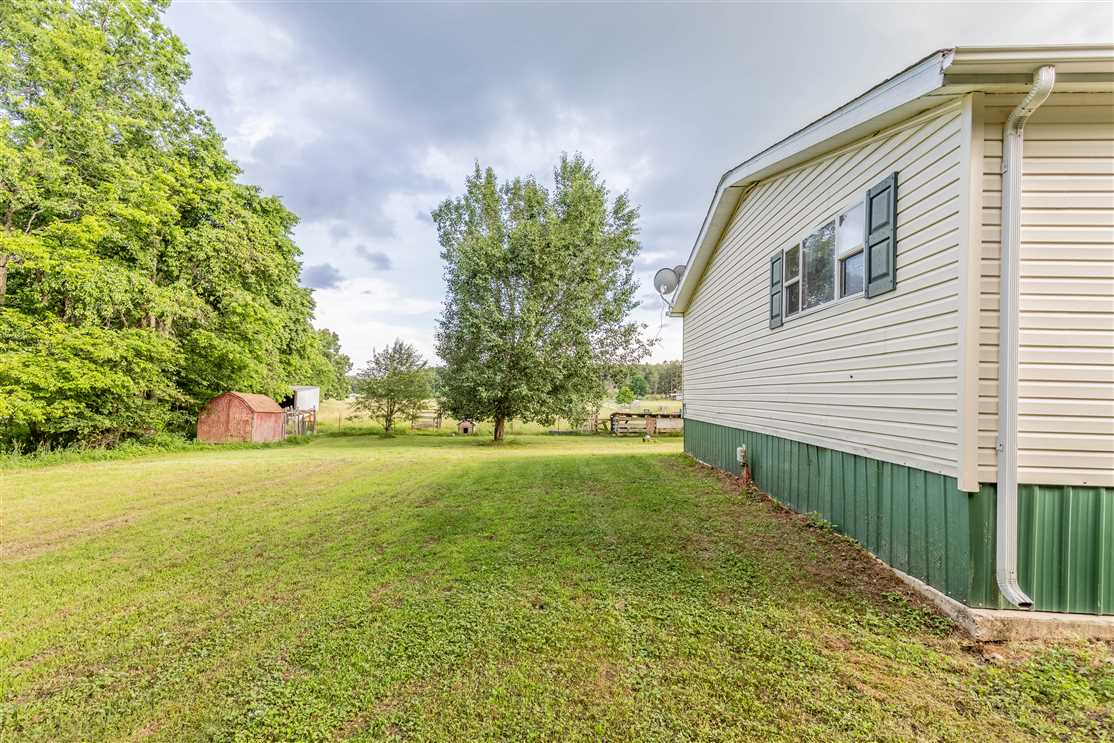 Houses and land for sale in Missouri