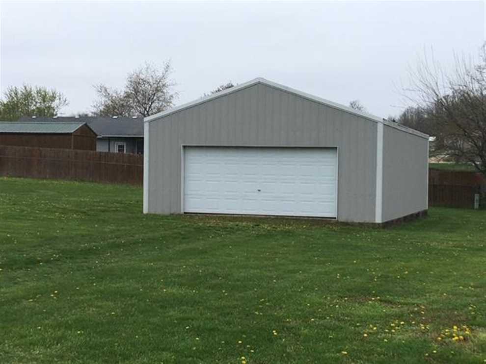 0.5 Acres of Residential land for sale in Mountain View, howell County, Missouri