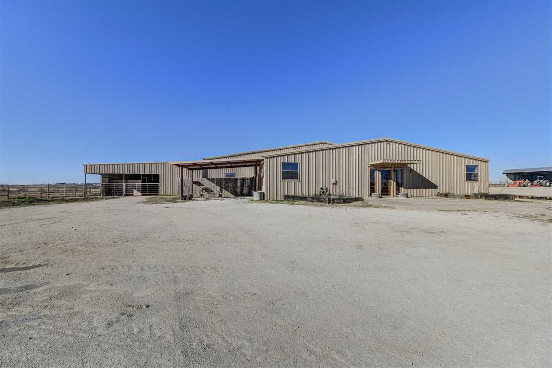 15.6 Acres of Land for sale in cooke County, Texas