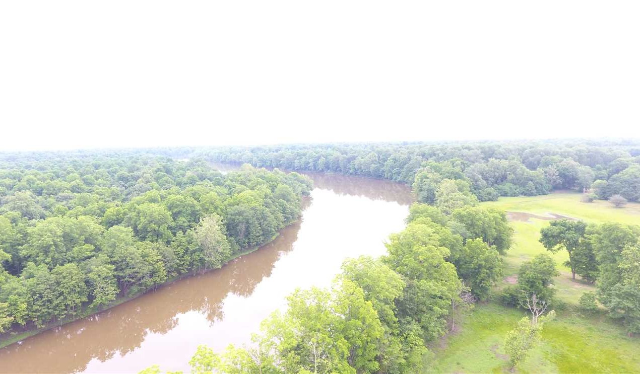 Land for sale at Levee Rd