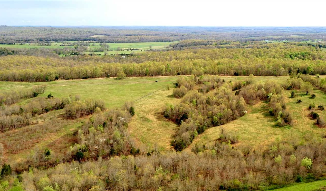 820 Acres of Residential land for sale in Salem, fulton County, Arkansas