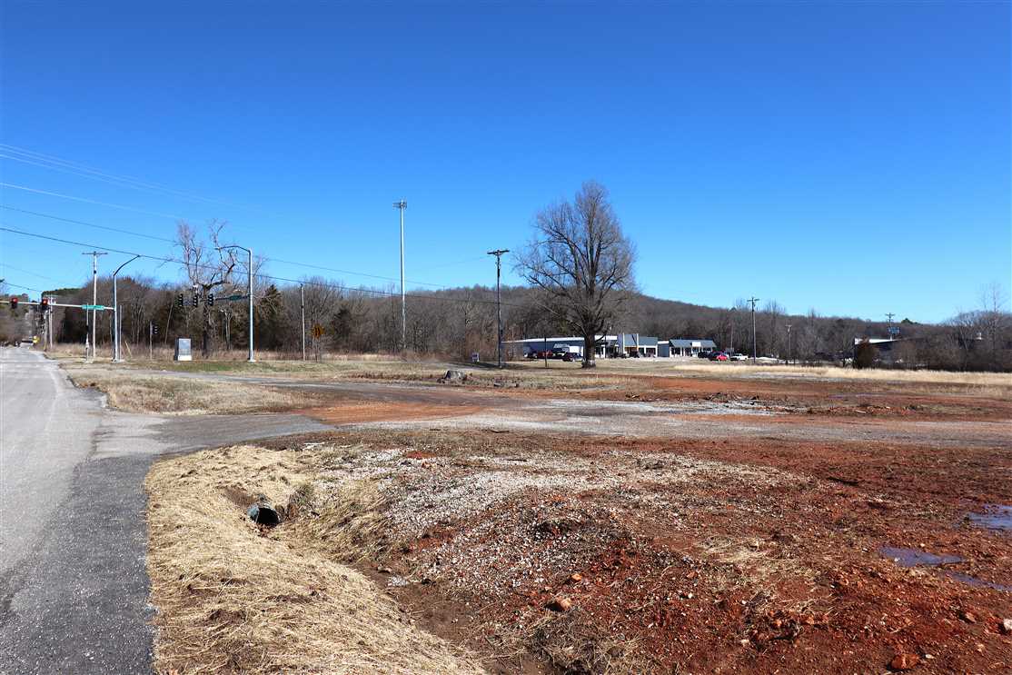 Houses and land for sale in Arkansas