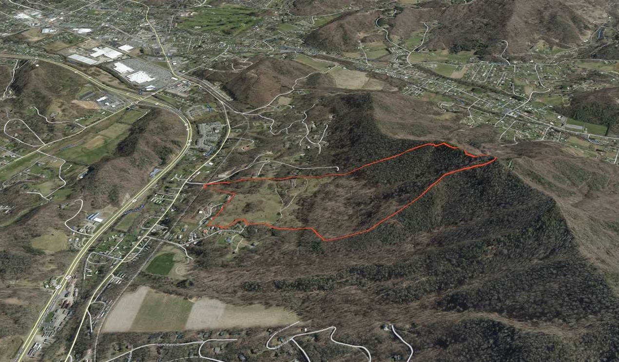 Houses and land for sale in North Carolina