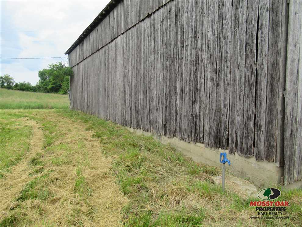 Property for sale at 1212 Pierce-Thurlow Rd, Greensburg, KY, USA 1212 Pierce-Thurlow Rd