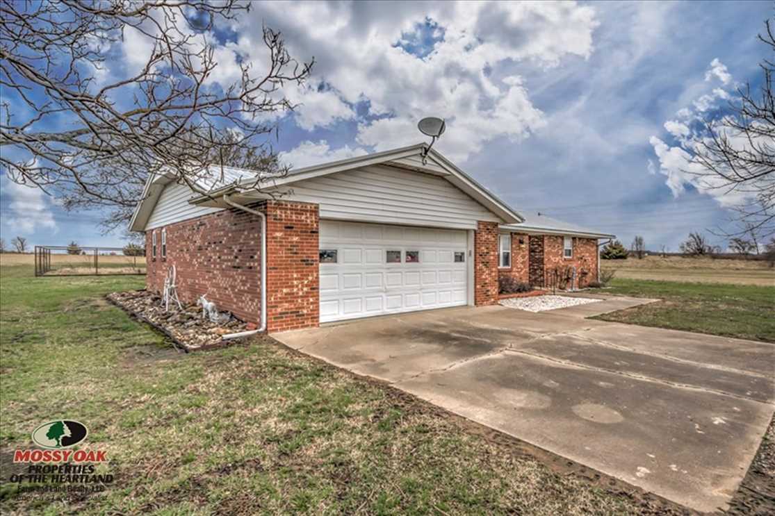 real estate available to buy