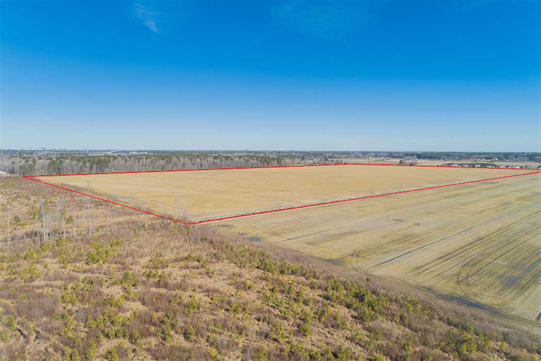 141.45 Acres of Land for sale in chesapeake city County, Virginia