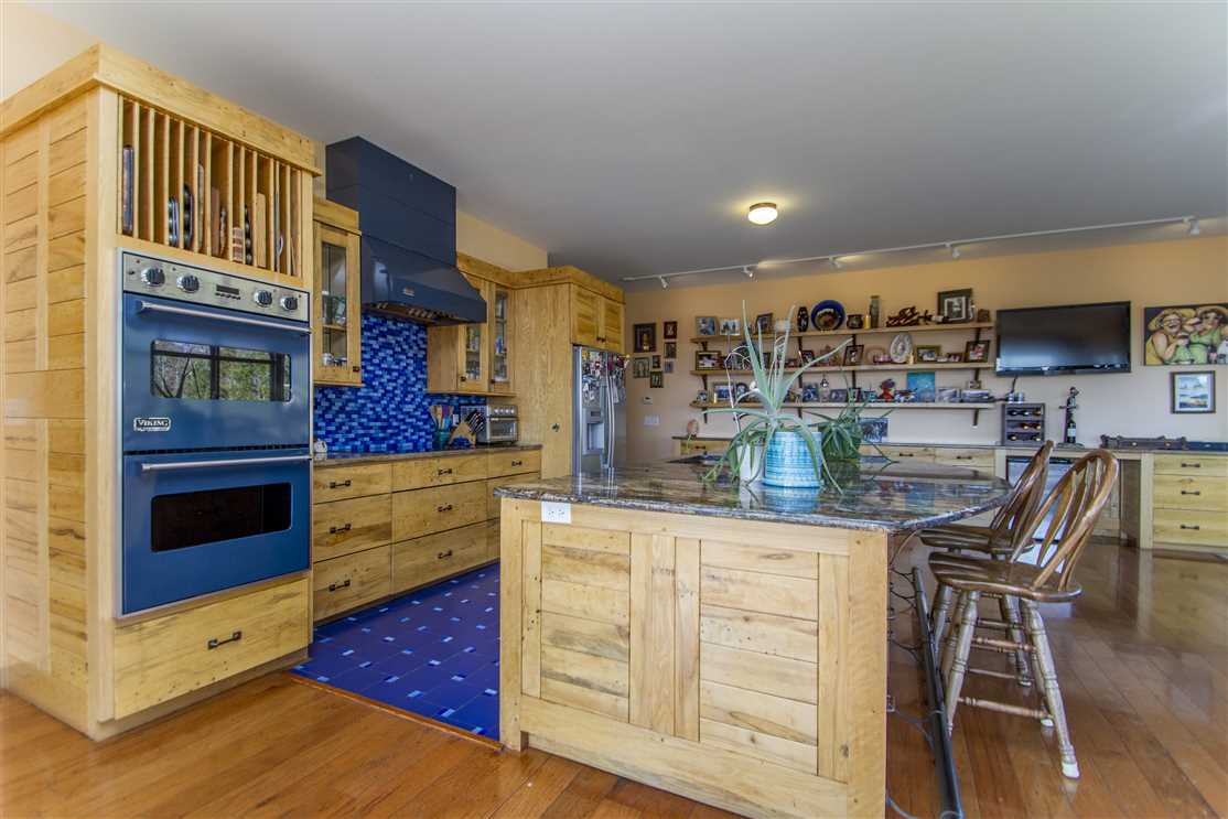 Residential and   property for sale on The Land Market