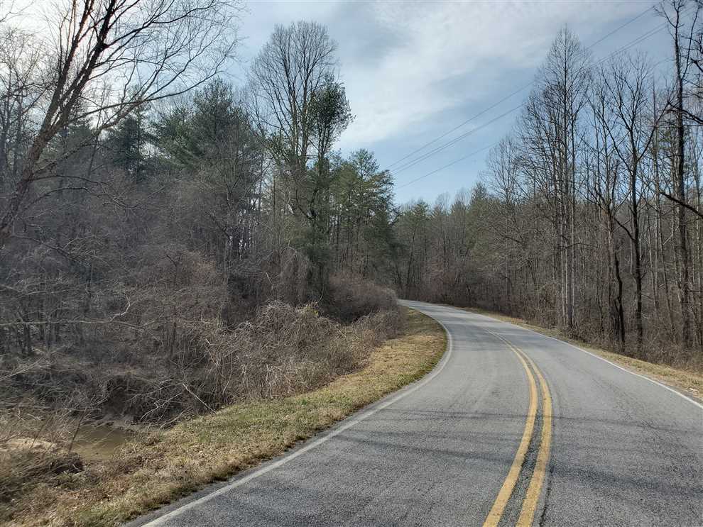 28.7 +/- acres Boomer, Wilkes County Real estate listing